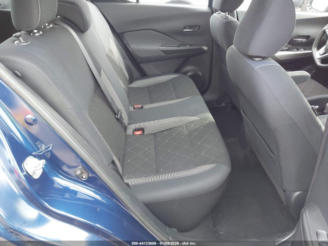 3N1CP5CU2JL543023 Nissan KICKS SV