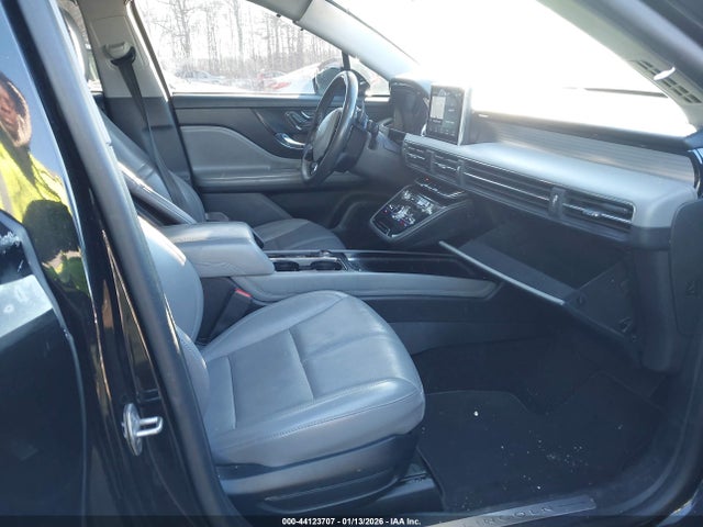 2022 LINCOLN CORSAIR 5LMCJ2D92NUL06298 Photo 4