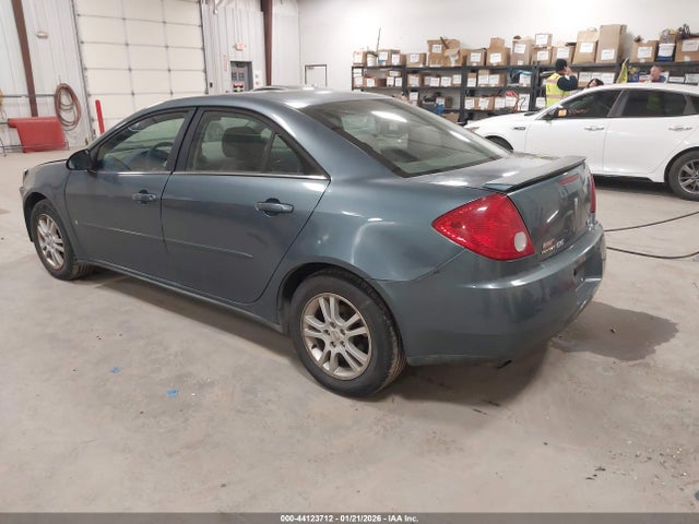 2006 PONTIAC G6 1G2ZG558864241406 Photo 2