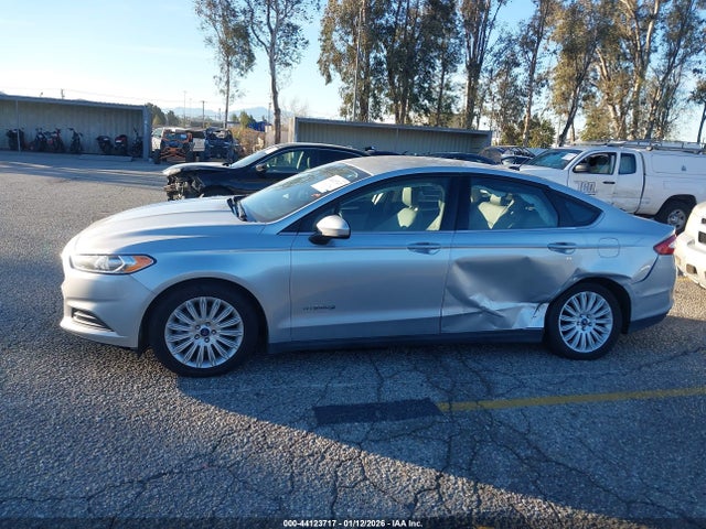 3FA6P0UU5FR138862 Ford Fusion Hybrid S