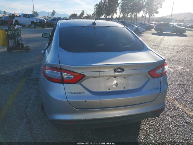 3FA6P0UU5FR138862 Ford Fusion Hybrid S