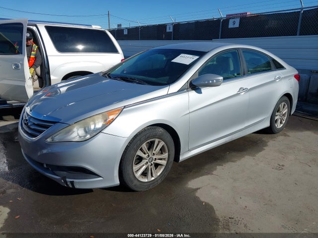 Hyundai SONATA GLS 2014 5NPEB4ACXEH870493 Image 2
