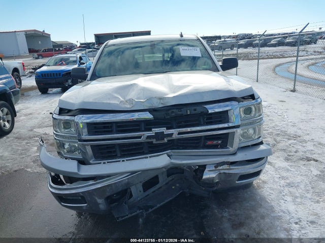 1GCVKREC3EZ121552 Chevrolet Silverado 1500 2lt