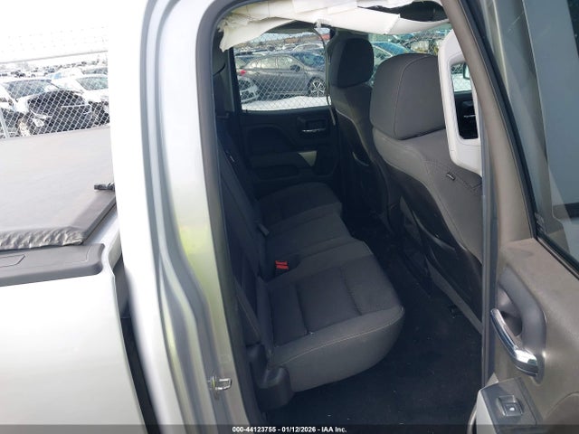 1GCVKREC3EZ121552 Chevrolet Silverado 1500 2lt