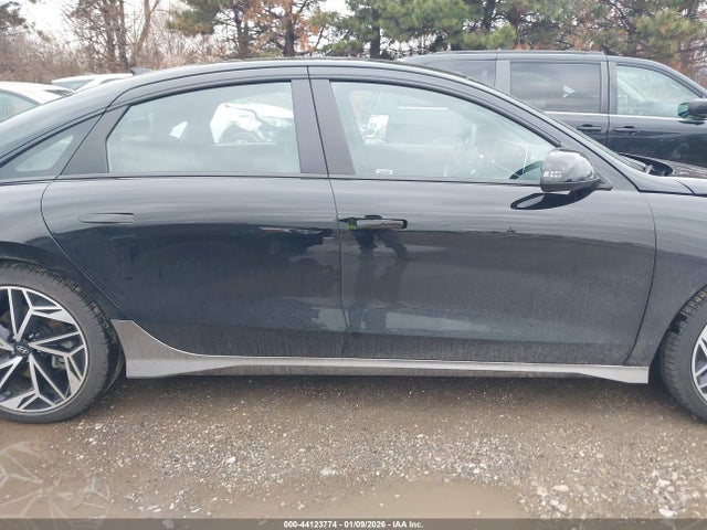Hyundai Ioniq 6 Sel 2023 KMHM34AC7PA022392 Image 13