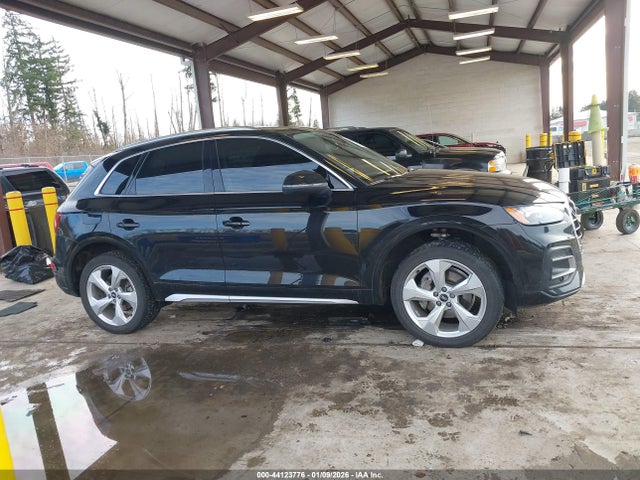 WA1BAAFY8M2045023 Audi Q5 Premium Plus 45 Tfsi Quattro S Tronic