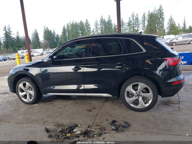 WA1BAAFY8M2045023 Audi Q5 Premium Plus 45 Tfsi Quattro S Tronic