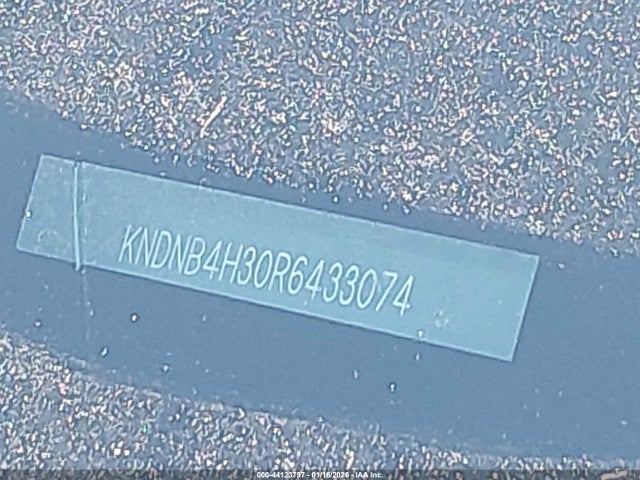 Продажа на аукционе авто 2024 Kia Carnival Mpv Lx Seat Package, vin: KNDNB4H30R6433074, номер лота: 44123797
