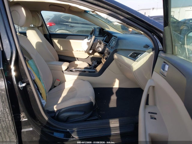 5NPE24AF0FH187133 Hyundai SONATA SE