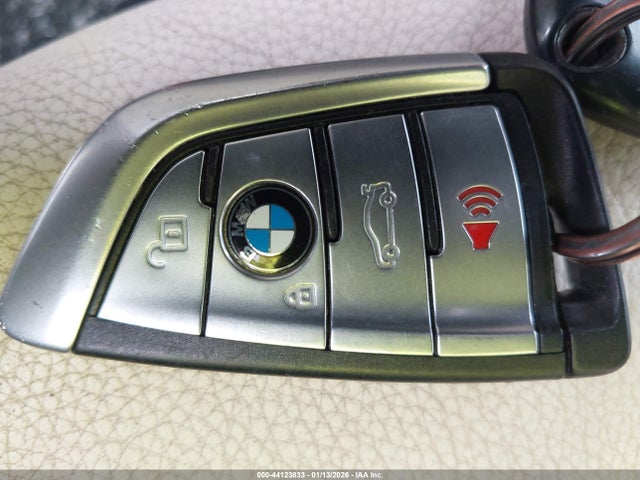 2021 BMW M550I WBA13BK02MCG07493 Photo 10