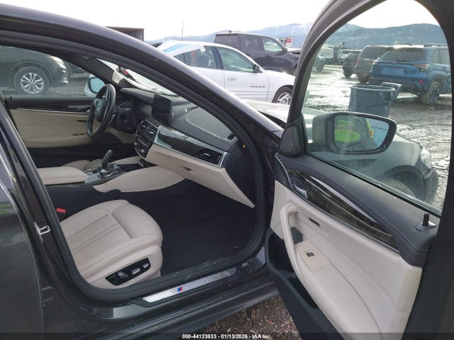 2021 BMW M550I WBA13BK02MCG07493 Photo 4