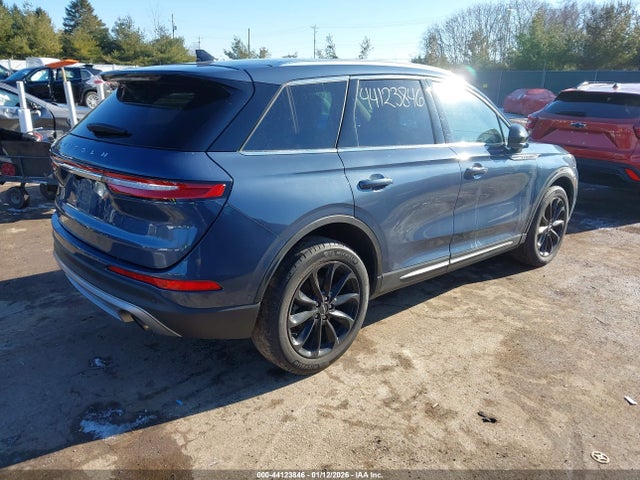 Продажа на аукционе авто 2022 Lincoln Corsair Standard, vin: 5LMCJ1D91NUL35947, номер лота: 44123846