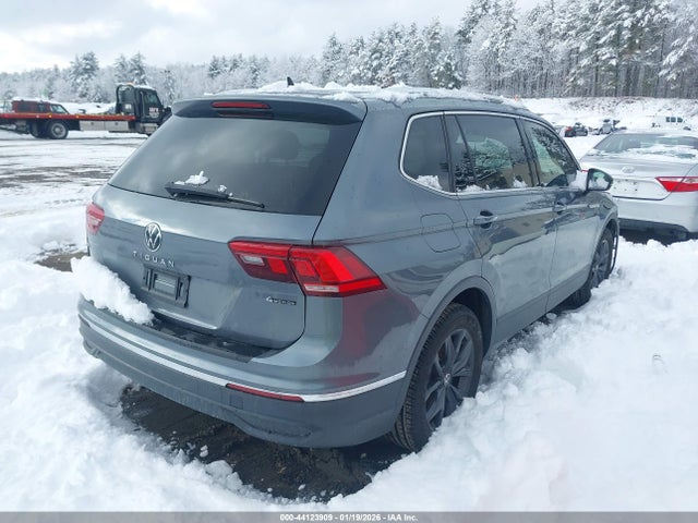Продаж на аукціоні авто 2024 Volkswagen Tiguan 2.0t Se/2.0t Wolfsburg Edition, vin: 3VV2B7AX2RM049820, номер лоту: 44123909