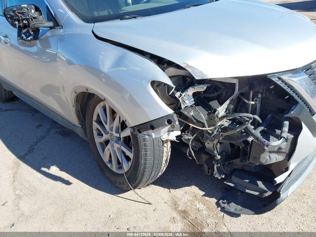 Nissan ROGUE SV 2019 KNMAT2MT9KP525662 Image 6