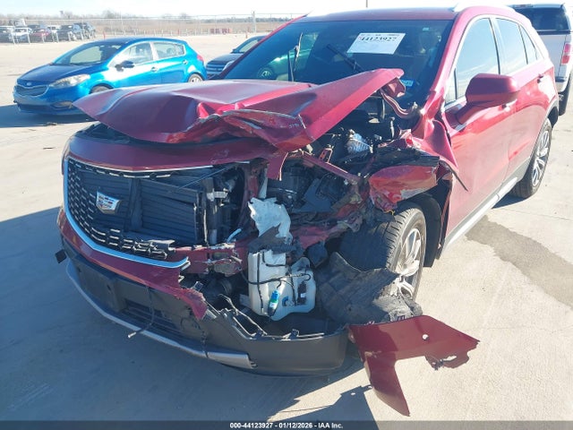 1GYFZCR48KF101966 Cadillac Xt4 Premium Luxury