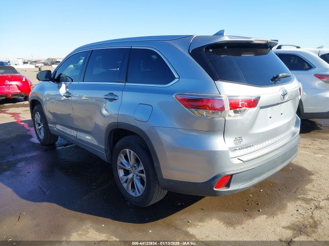 5TDKKRFH5FS040343 Toyota Highlander Xle V6