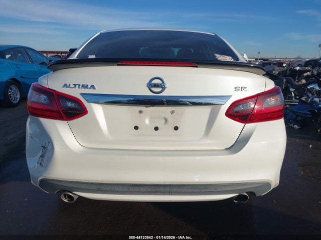 Nissan Altima 2.5 Sr 2017 1N4AL3AP1HC251005 Image 16