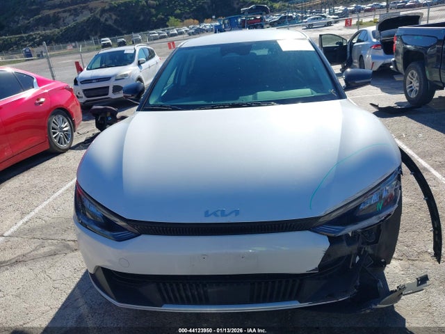 KIA EV6 LIGHT 2024 KNDC34LB0R5621375 Image 12