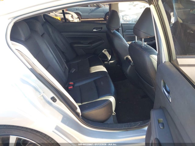 1N4BL4CVXNN316830 Nissan Altima Sr Fwd