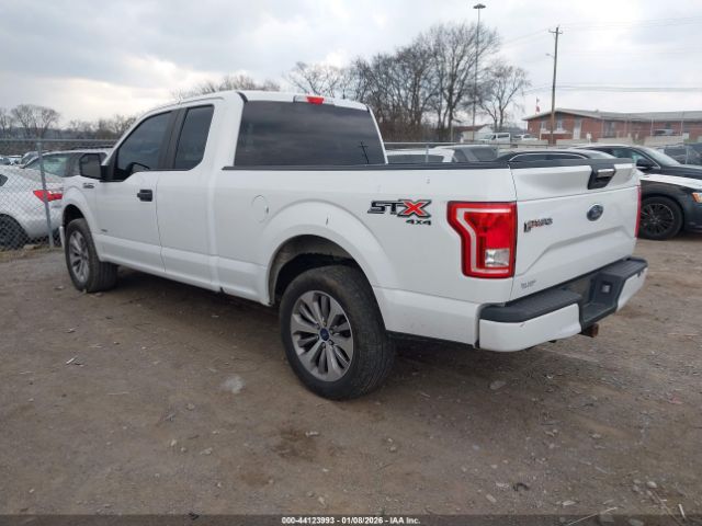 2017 FORD F-150 1FTEX1EP4HFB96899 Photo 2