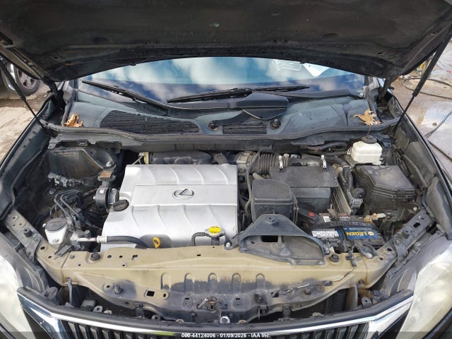 44124006 :رقم المزاد ، 2T2ZK1BA1BC061827 vin ، 2011 Lexus Rx 350 مزاد بيع