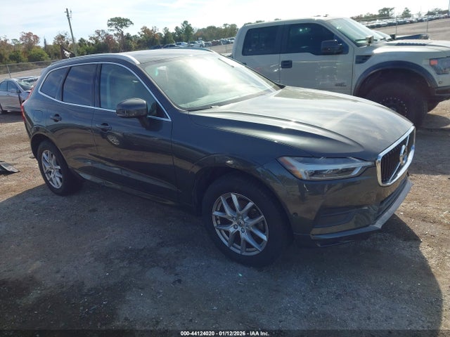 2018 VOLVO XC60 LYV102RKXJB086782