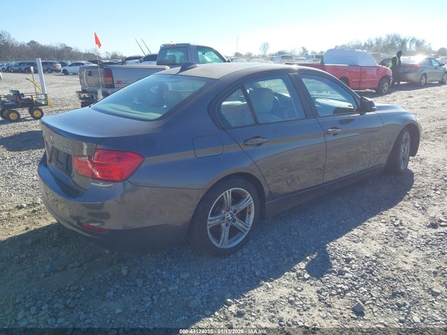 2013 BMW 328I WBA3B3C56DF533406 Photo 3