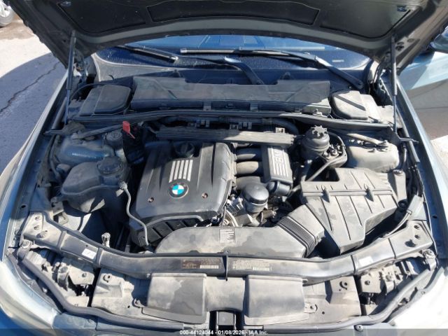 2011 BMW 328I WBAPK7C55BF195728 Photo 9