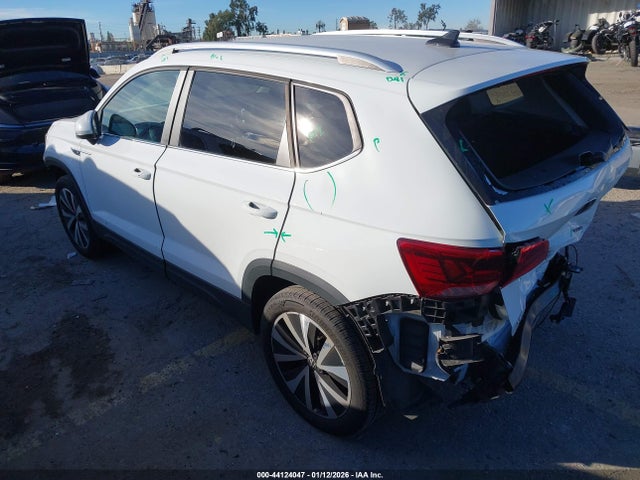 3VVYX7B20NM075521 Volkswagen Taos 1.5t Se