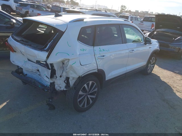 3VVYX7B20NM075521 Volkswagen Taos 1.5t Se