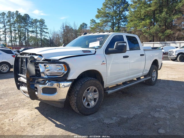 44124053 :رقم المزاد ، 3C6UR5CL0PG589025 vin ، 2023 Ram 2500 Tradesman  4x4 6'4 Box مزاد بيع
