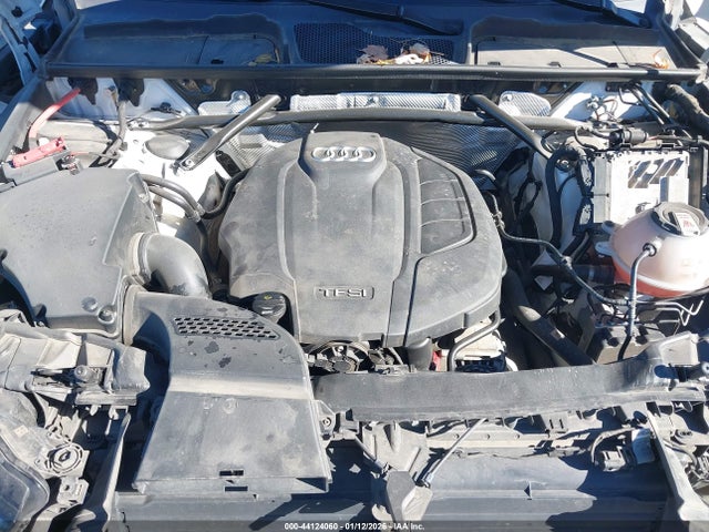 WA1BNAFY7J2005225 Audi Q5 2.0t Premium/2.0t Tech Premium