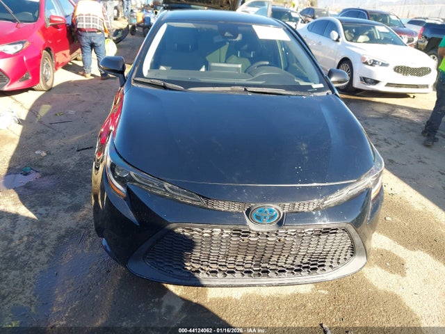 Toyota Corolla Hybrid Le 2021 JTDEAMDE0MJ002234 Image 12