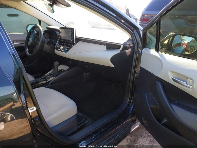 Toyota Corolla Hybrid Le 2021 JTDEAMDE0MJ002234 Image 5
