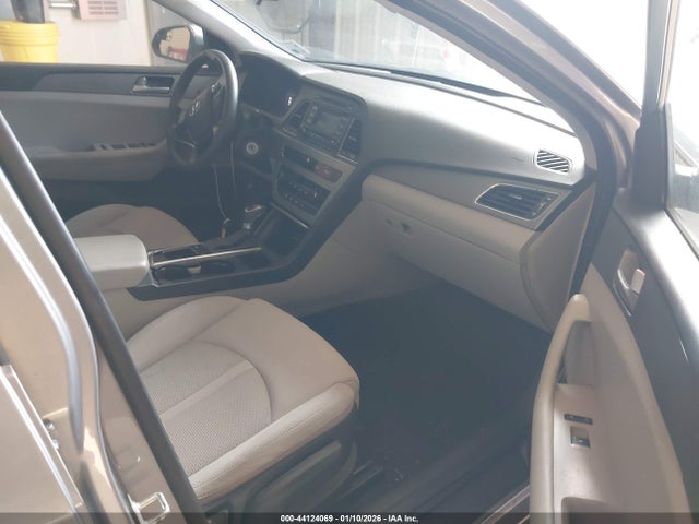 5NPE24AF4HH530142 Hyundai Sonata