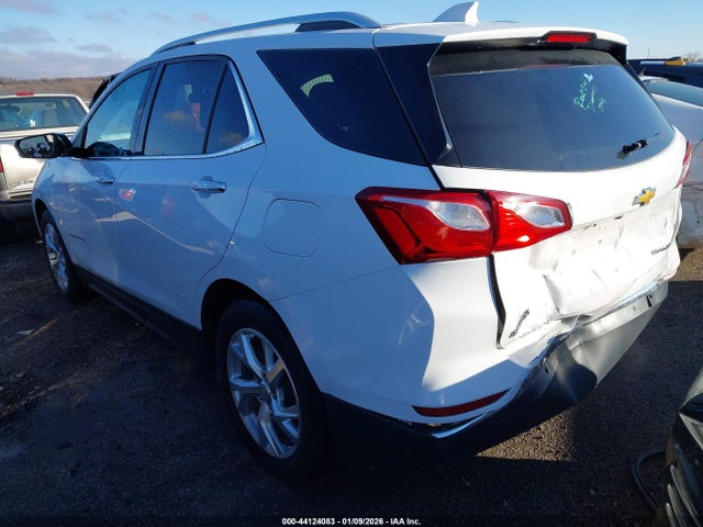 Продажа на аукционе авто 2019 Chevrolet Equinox Premier, vin: 3GNAXNEV6KS611316, номер лота: 44124083