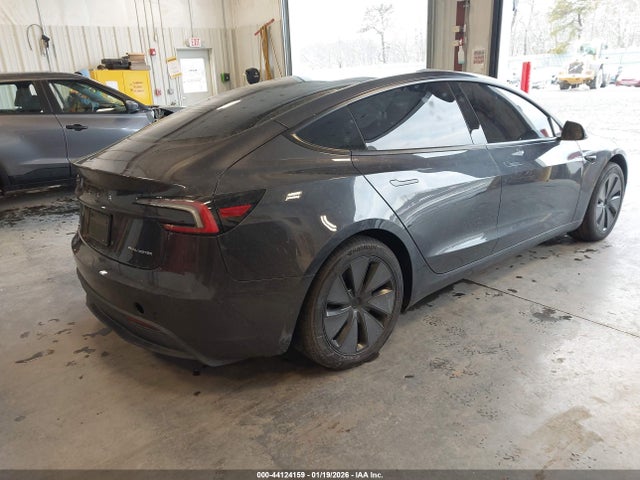Продаж на аукціоні авто 2025 Tesla Model 3 Long Range All-wheel Drive, vin: 5YJ3E1EB6SF927992, номер лоту: 44124159