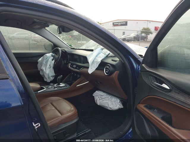2021 ALFA ROMEO STELVIO ZASPAJAN6M7D13599 Photo 4