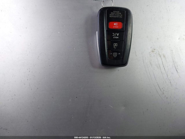 Toyota Prius Prime Premium 2017 JTDKARFP8H3054056 Image 11