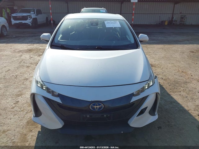 Toyota Prius Prime Premium 2017 JTDKARFP8H3054056 Image 12