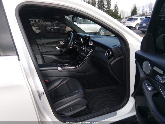WDC0G4KB4JV061917 Mercedes-Benz Glc 300 4matic