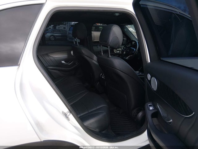 WDC0G4KB4JV061917 Mercedes-Benz Glc 300 4matic