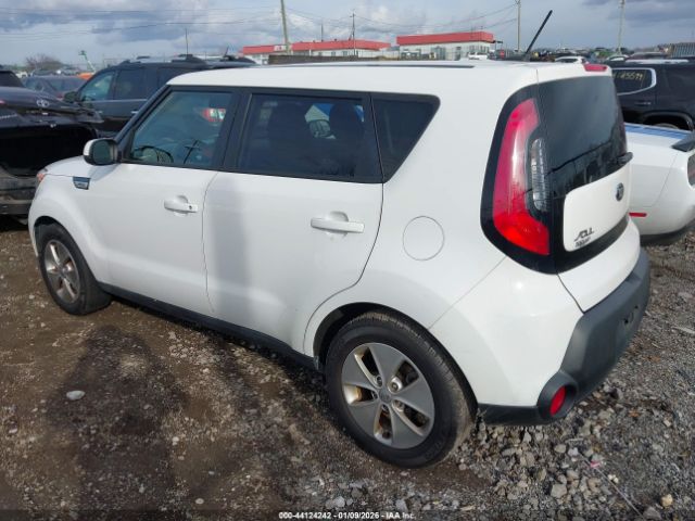 2015 KIA SOUL KNDJN2A23F7220993 Photo 2