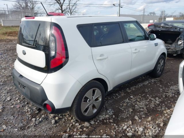 2015 KIA SOUL KNDJN2A23F7220993 Photo 3
