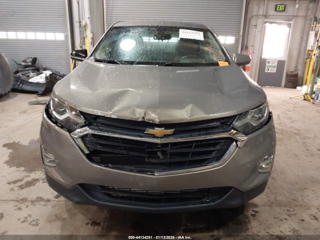 3GNAXKEV7KS564716 Chevrolet EQUINOX LT
