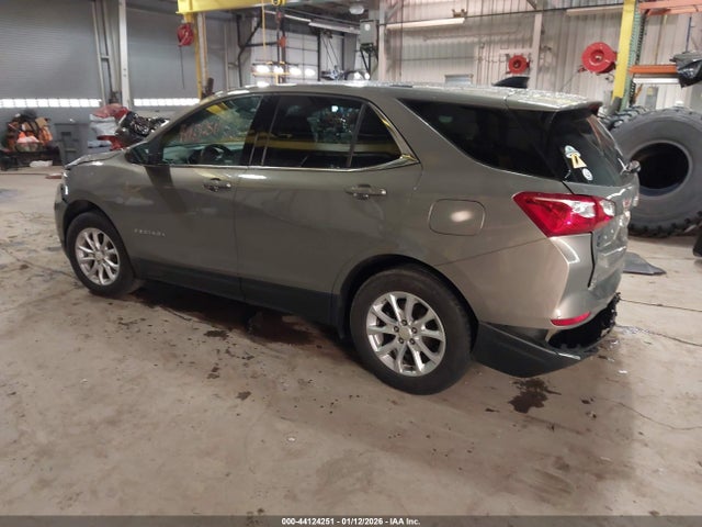 2019 CHEVROLET EQUINOX 3GNAXKEV7KS564716 Photo 2