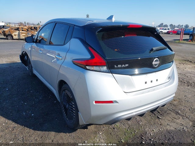 2024 NISSAN LEAF 1N4CZ1CV0RC556343 Photo 2