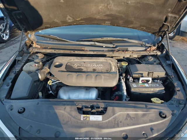 Aukcja sprzedaży 2015 Chrysler 200 Limited, vin: 1C3CCCAB7FN637781, numer aukcji: 44124292