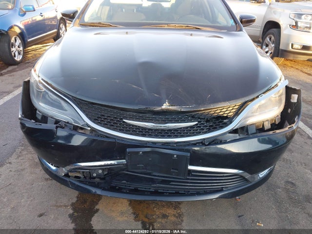Aukcja sprzedaży 2015 Chrysler 200 Limited, vin: 1C3CCCAB7FN637781, numer aukcji: 44124292
