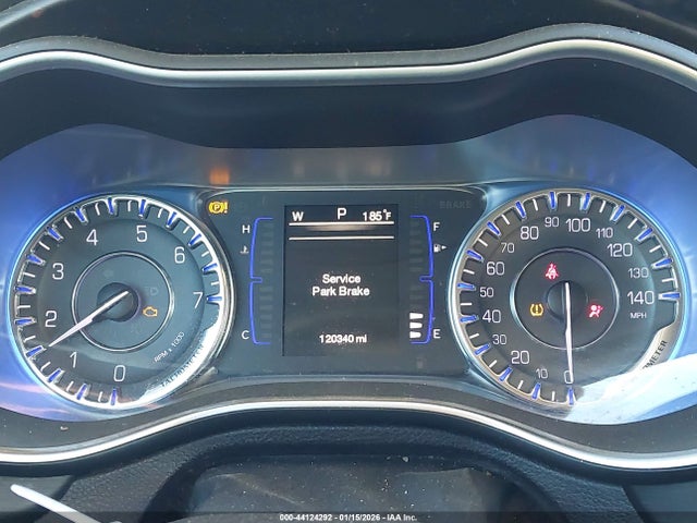 Aukcja sprzedaży 2015 Chrysler 200 Limited, vin: 1C3CCCAB7FN637781, numer aukcji: 44124292